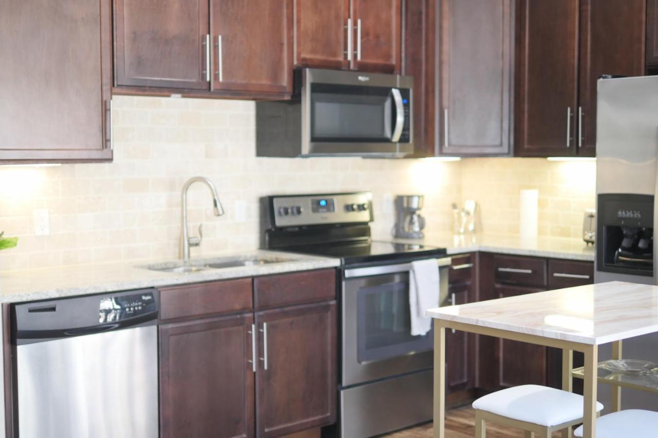 Ferienwohnung Urban Oasis Your Perfect Getaway In The Heart Of Downtown! Houston Exterior foto
