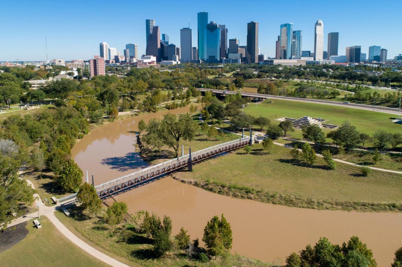 Ferienwohnung Urban Oasis Your Perfect Getaway In The Heart Of Downtown! Houston Exterior foto